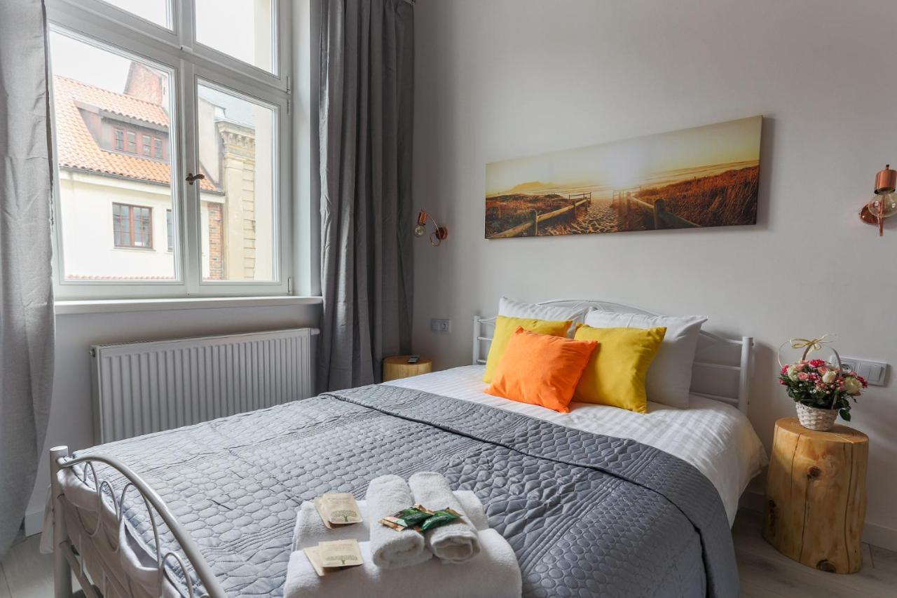 Simply Modern Apartment Торунь Екстер'єр фото
