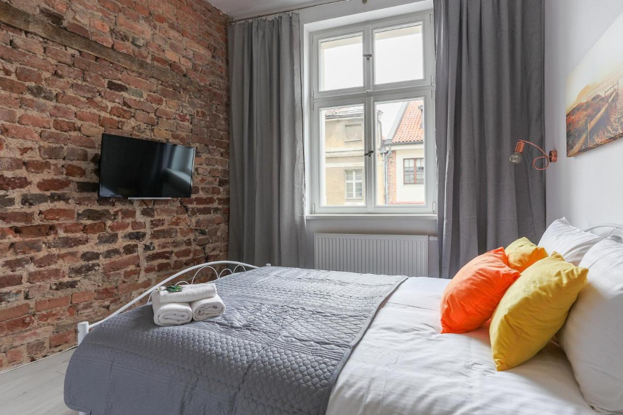 Simply Modern Apartment Торунь Екстер'єр фото